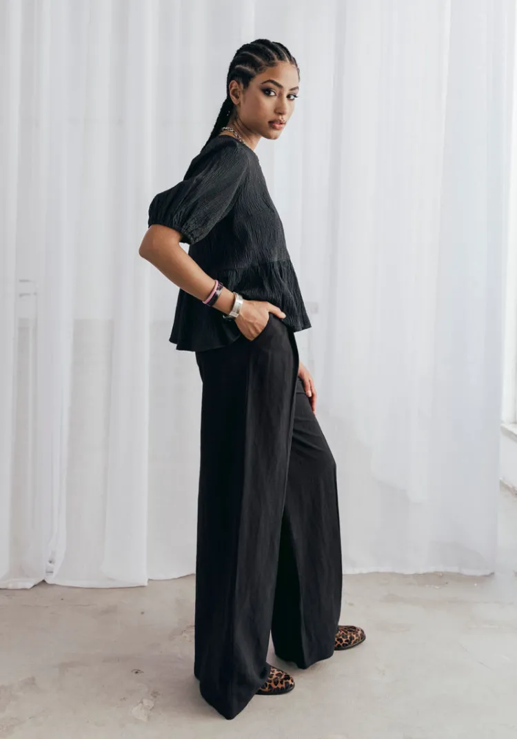 top_cova_blackstone_4.webp Cheap Top COVA Tops & Tees